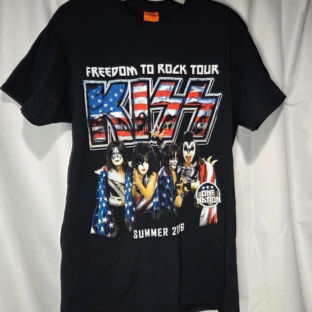 KISS Freedom to Rock Tour 2016 T-Shirt Mens Medium Black Concert Graphic Tee